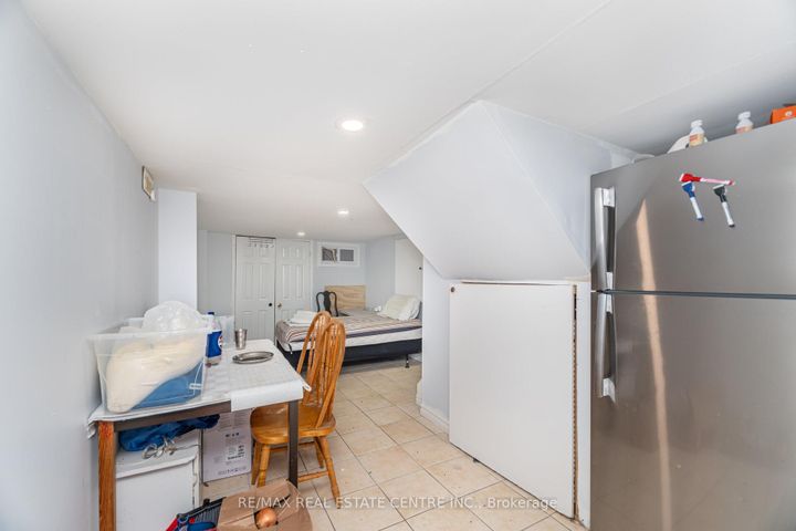 Photo 44 at 89 - 7155 Magistrate Terrace, Meadowvale Village, Mississauga