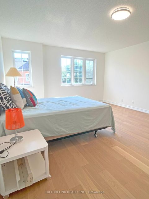 Photo 13 at 1502 - 28 Sommerset Way E, Willowdale East, Toronto