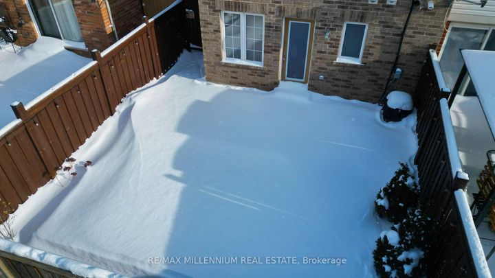 Photo 3 at 74 Lathbury Street, Northwest Brampton, Brampton