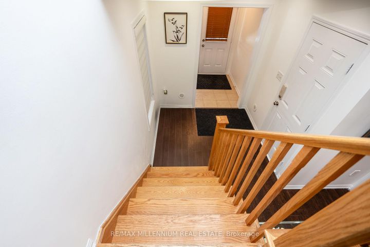 Photo 6 at 74 Lathbury Street, Northwest Brampton, Brampton