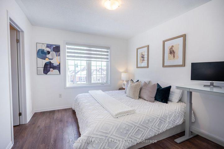 Photo 28 at 74 Lathbury Street, Northwest Brampton, Brampton