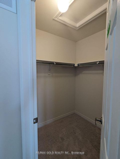 Photo 4 at 46 Bayardo Drive, Windfields, Oshawa