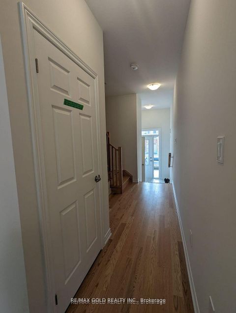 Photo 16 at 46 Bayardo Drive, Windfields, Oshawa