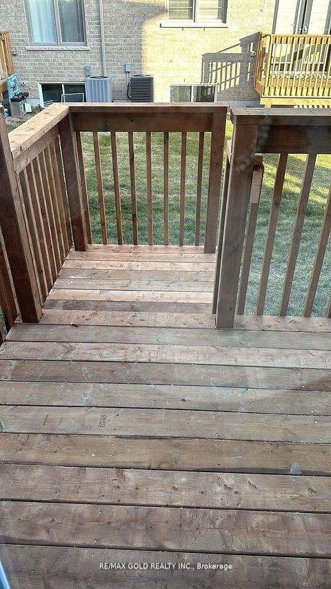 Photo 17 at 46 Bayardo Drive, Windfields, Oshawa