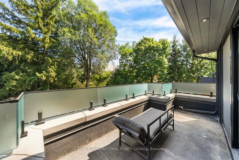 Photo 34 at 734 Avenue Road, Forest Hill South, Toronto