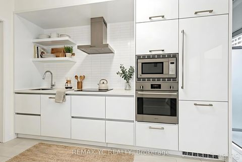 Photo 5 at 1111 - 2221 Yonge Street, Mount Pleasant West, Toronto