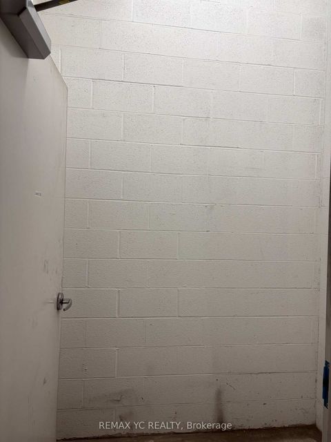 Photo 26 at 1111 - 2221 Yonge Street, Mount Pleasant West, Toronto