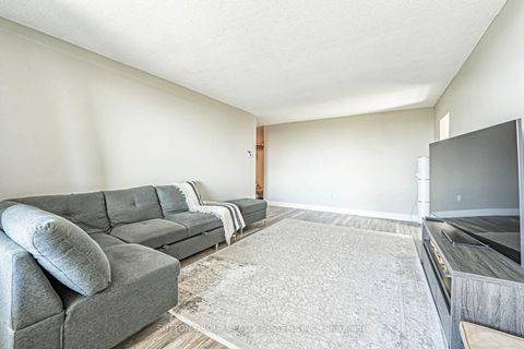 Photo 8 at 904 - 420 Mill Road, West Deane, Toronto