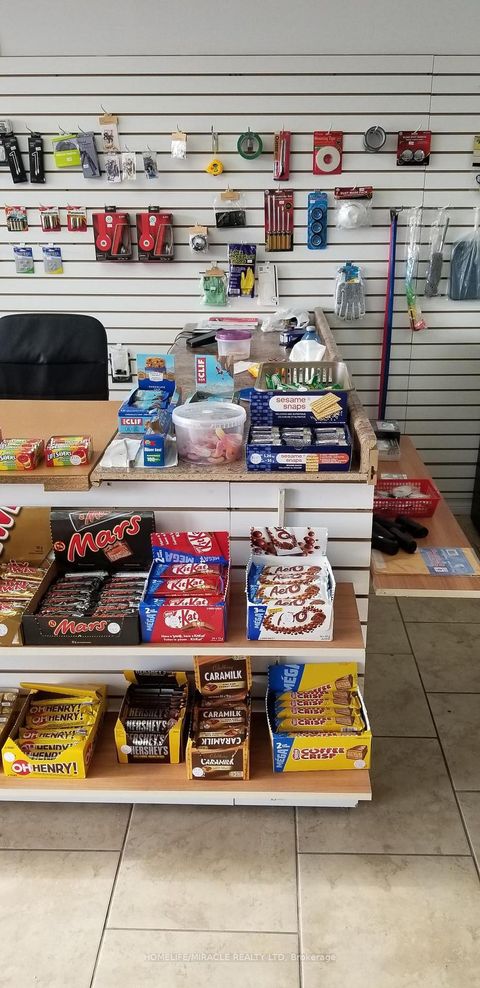 Photo 6 at 576 Rogers Road, Eglinton West, Toronto