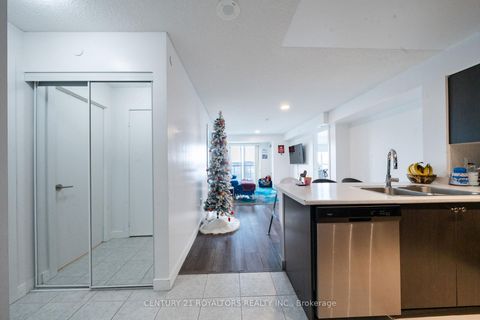 Photo 6 at 811 - 1346 Danforth Road, Eglinton East, Toronto