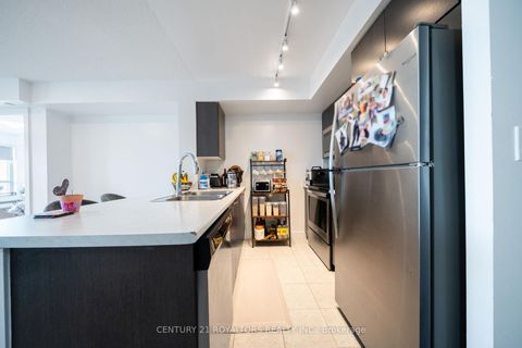 Photo 9 at 811 - 1346 Danforth Road, Eglinton East, Toronto
