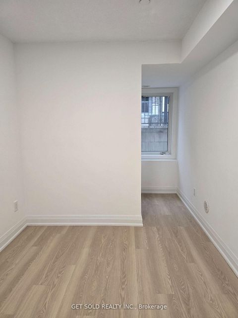 Photo 9 at 421 - 8 Drummond Street, Mimico, Toronto