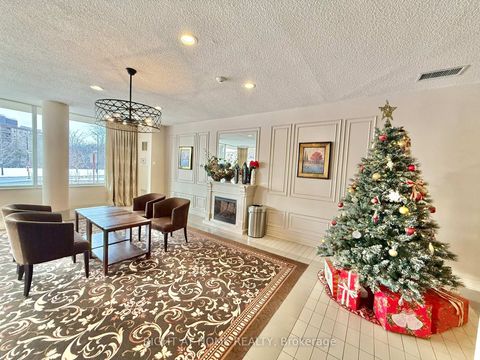 Photo 5 at 116 - 326 Major Mackenzie Drive E, Crosby, Richmond Hill