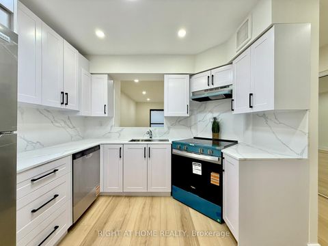 Photo 7 at 116 - 326 Major Mackenzie Drive E, Crosby, Richmond Hill