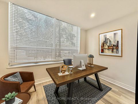 Photo 13 at 116 - 326 Major Mackenzie Drive E, Crosby, Richmond Hill