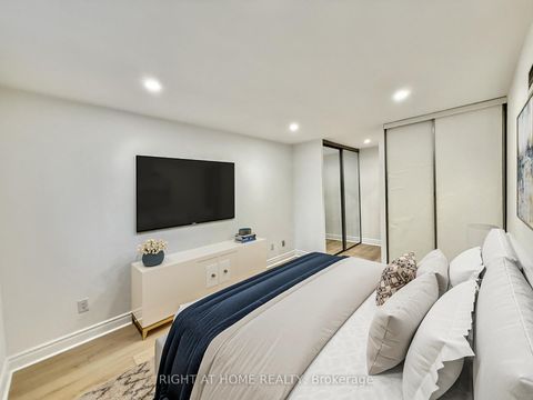 Photo 16 at 116 - 326 Major Mackenzie Drive E, Crosby, Richmond Hill