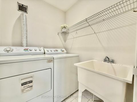 Photo 18 at 116 - 326 Major Mackenzie Drive E, Crosby, Richmond Hill