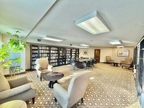 Photo 30 at 116 - 326 Major Mackenzie Drive E, Crosby, Richmond Hill