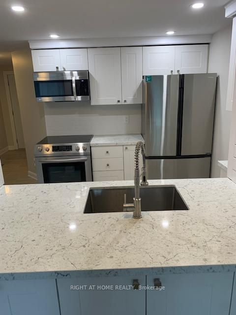 Photo 3 at 362 Dunsmore Lane, Georgian Drive, Barrie