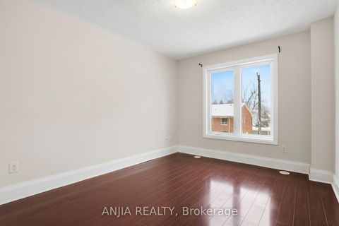 Photo 20 at Th30 - 9 Oakburn Crescent, Willowdale East, Toronto