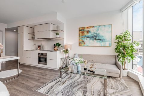 Photo 18 at 1114 - 197 Yonge Street, Yonge Corridor, Toronto