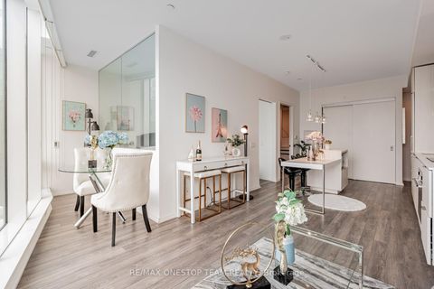 Photo 19 at 1114 - 197 Yonge Street, Yonge Corridor, Toronto