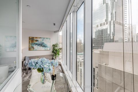 Photo 22 at 1114 - 197 Yonge Street, Yonge Corridor, Toronto