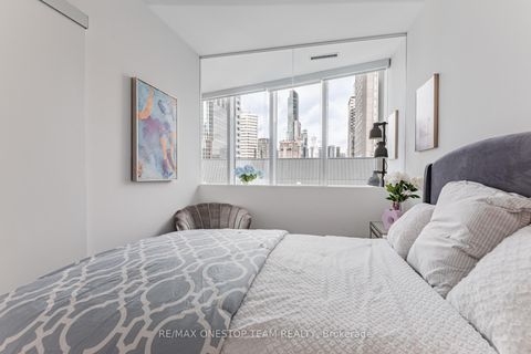 Photo 25 at 1114 - 197 Yonge Street, Yonge Corridor, Toronto