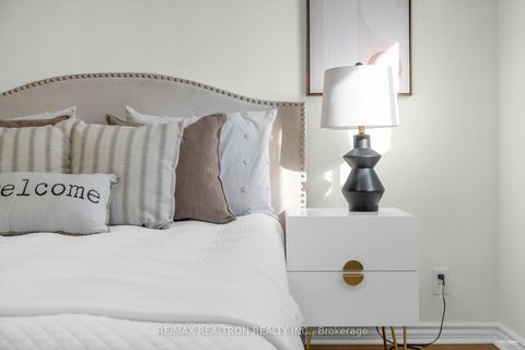 Photo 22 at 151 Shaughnessy Boulevard, Don Valley Village, Toronto