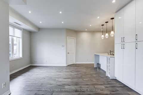 Photo 11 at 422 - 245 Dalesford Road, Queensway, Toronto