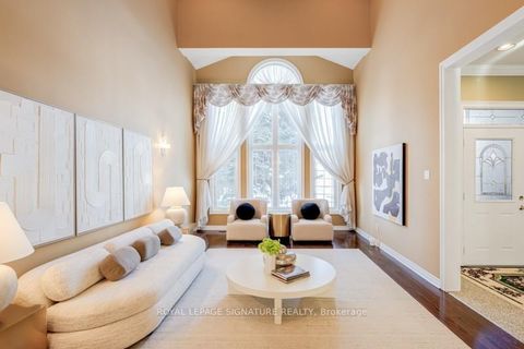 Photo 5 at 140 Boake Trail, Bayview Hill, Richmond Hill