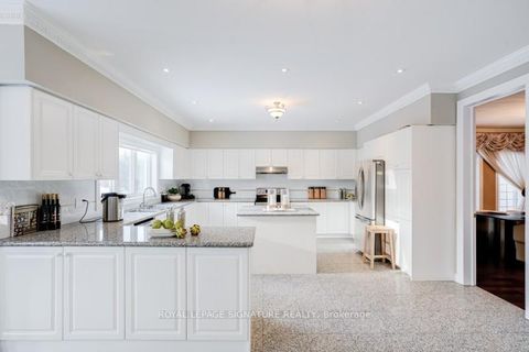 Photo 9 at 140 Boake Trail, Bayview Hill, Richmond Hill