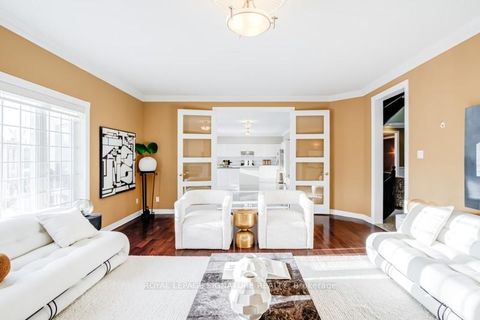 Photo 16 at 140 Boake Trail, Bayview Hill, Richmond Hill