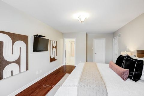 Photo 29 at 140 Boake Trail, Bayview Hill, Richmond Hill