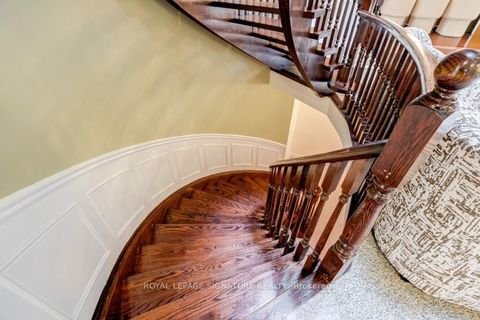 Photo 37 at 140 Boake Trail, Bayview Hill, Richmond Hill