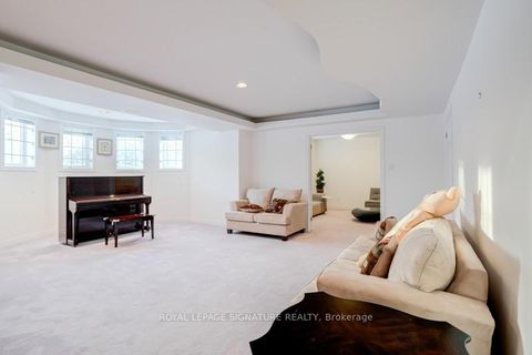 Photo 41 at 140 Boake Trail, Bayview Hill, Richmond Hill