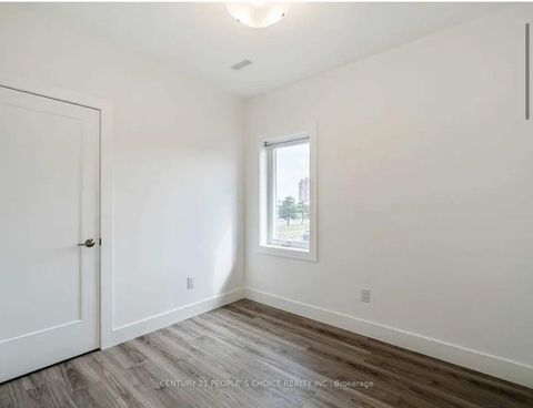 Photo 12 at 54 Westhampton Drive, The Westway, Toronto