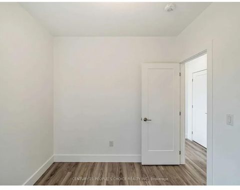 Photo 13 at 54 Westhampton Drive, The Westway, Toronto