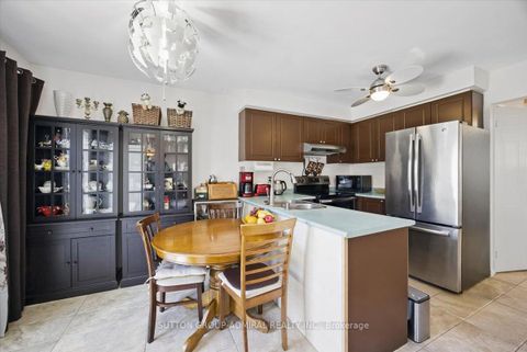 Photo 10 at 95 Athabaska Road, Holly, Barrie