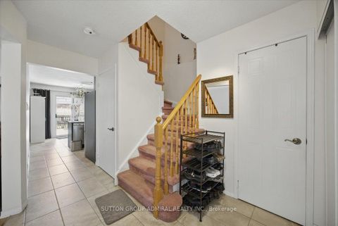 Photo 14 at 95 Athabaska Road, Holly, Barrie