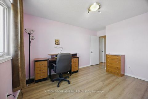 Photo 19 at 95 Athabaska Road, Holly, Barrie