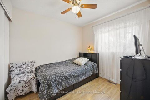 Photo 22 at 95 Athabaska Road, Holly, Barrie