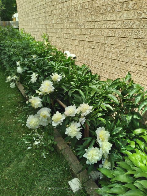 Photo 27 at 95 Athabaska Road, Holly, Barrie