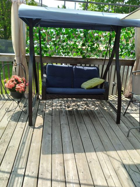 Photo 28 at 95 Athabaska Road, Holly, Barrie