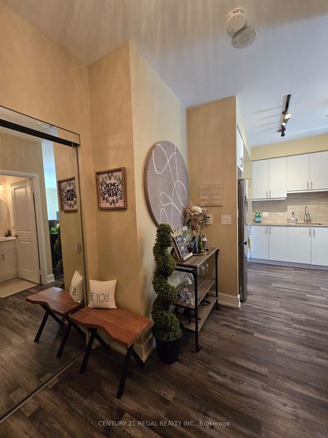 Photo 4 at 229 - 2 Eva Road, Etobicoke West Mall, Toronto