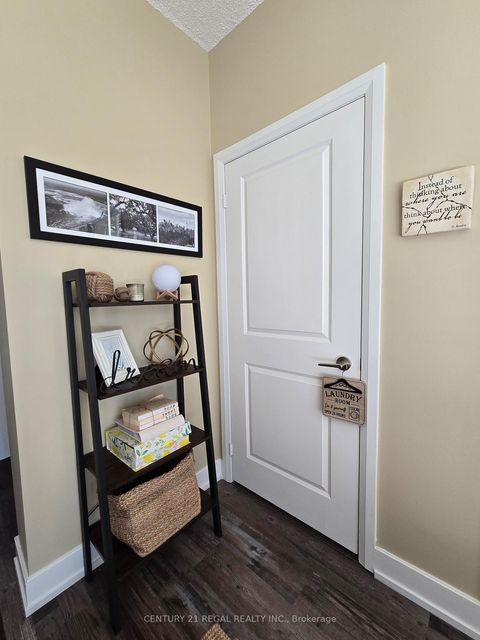 Photo 11 at 229 - 2 Eva Road, Etobicoke West Mall, Toronto