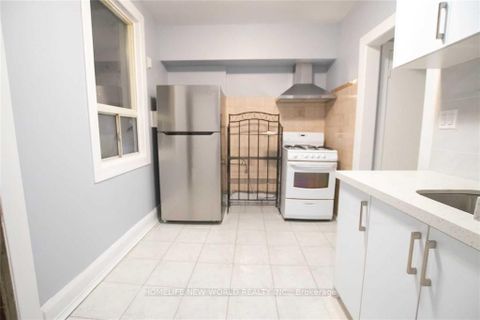 Photo 13 at 1104 College Street, Dufferin Grove, Toronto