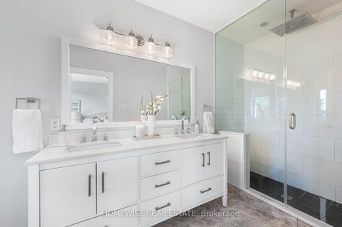 Photo 23 at 17 Earnscliffe Road, Oakwood Village, Toronto