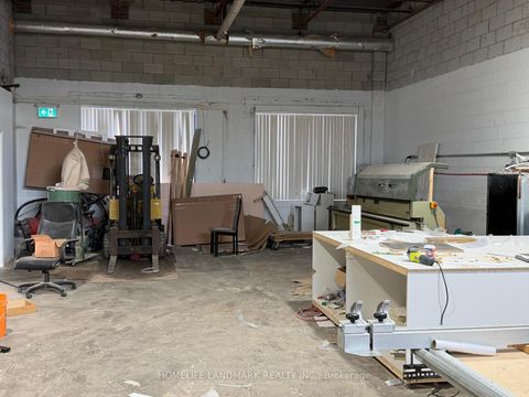 Photo 2 at 26 - 80 Barbados Boulevard, Eglinton East, Toronto