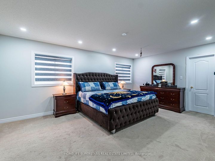 Photo 12 at 13 Wallaby Way, Wellington, Brampton